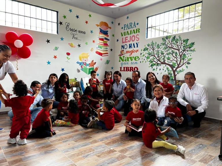 Manuchar Colombia Supports Education with Library Project in La Dolores Palmira